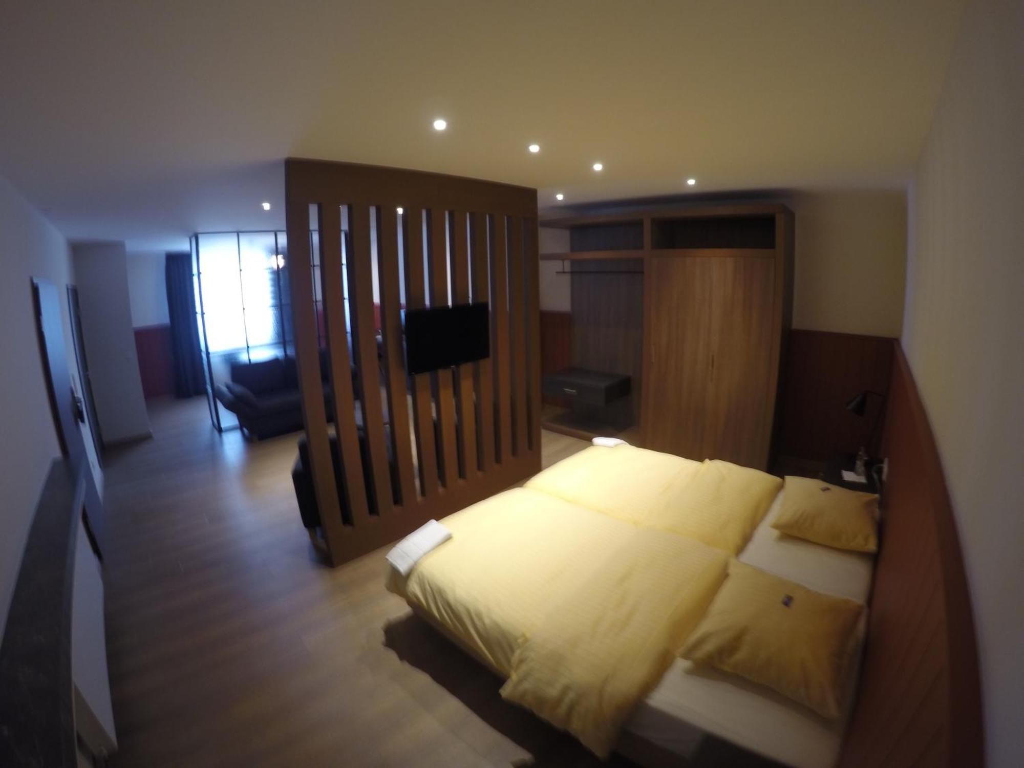 Logis Hotel Acacia Esch-sur-Alzette Exterior foto