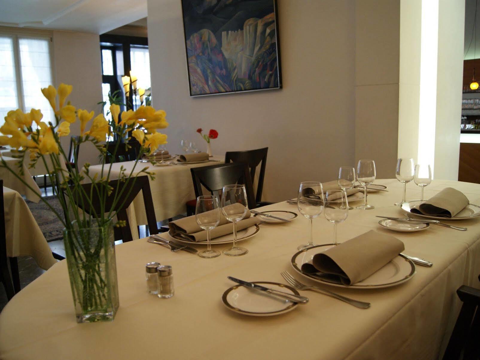 Logis Hotel Acacia Esch-sur-Alzette Exterior foto